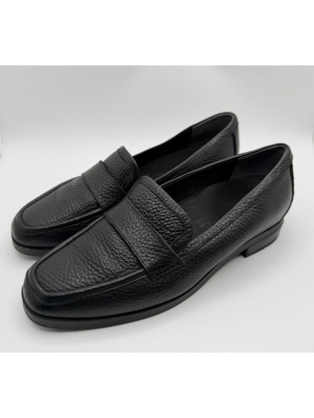Vionic Sellah Tumbled Leather Penny Loafers Black Women Size 8 Work Casual Shoes